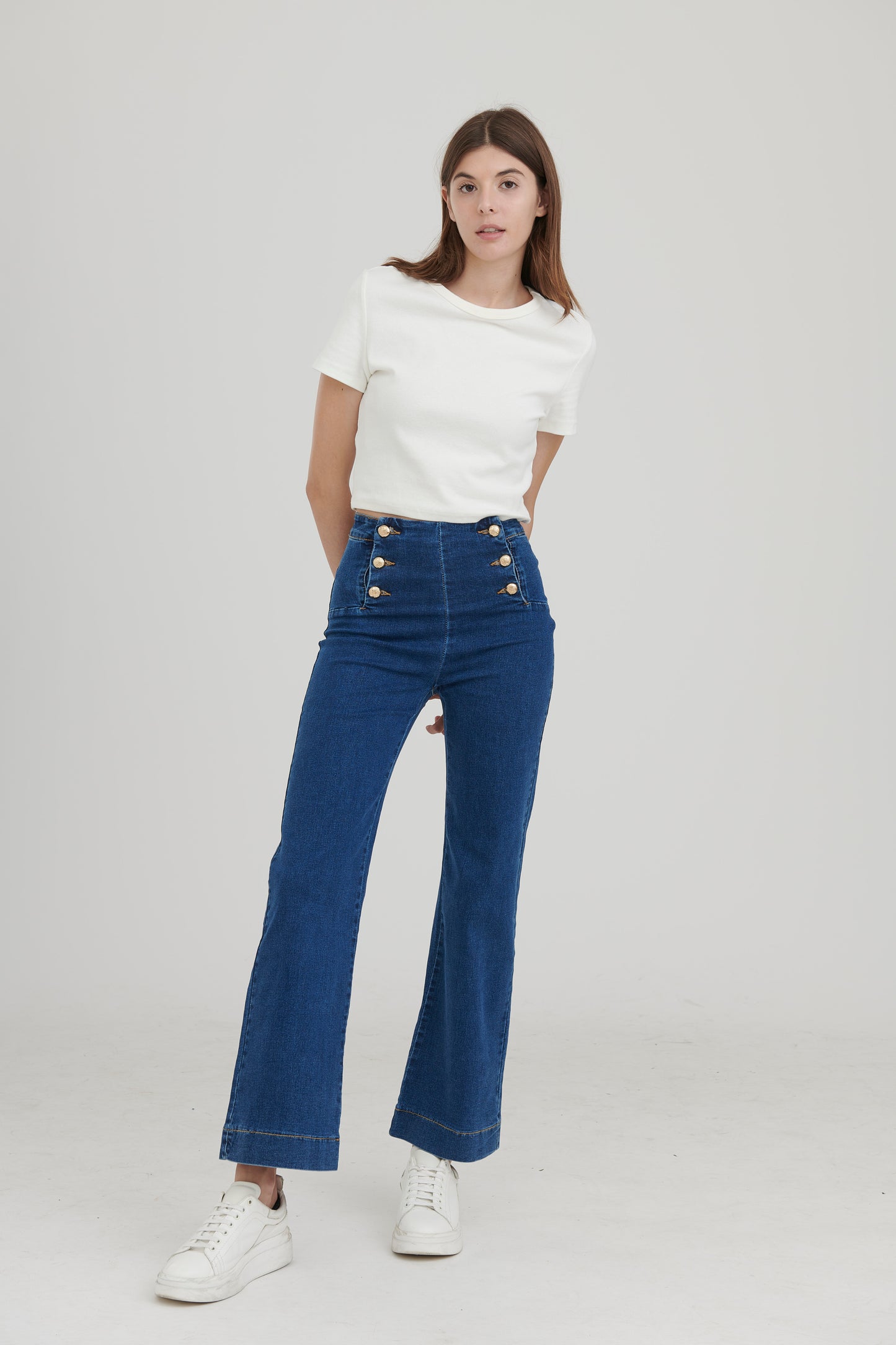 Jeans bottoni