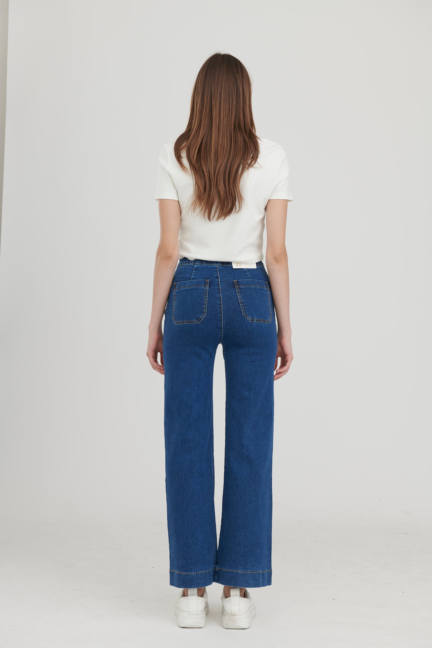 Jeans bottoni